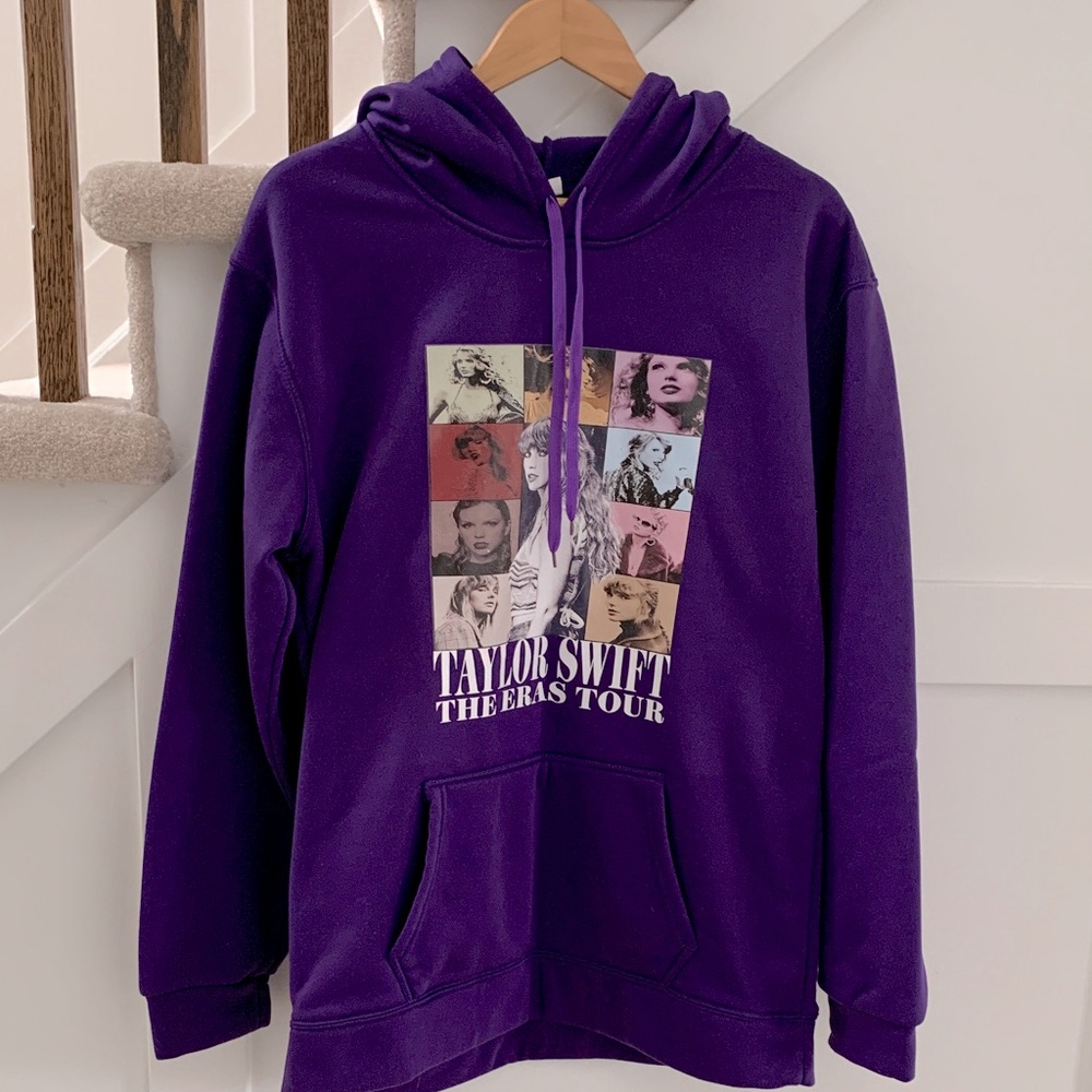 Taylor Swift Hoodie Size XL